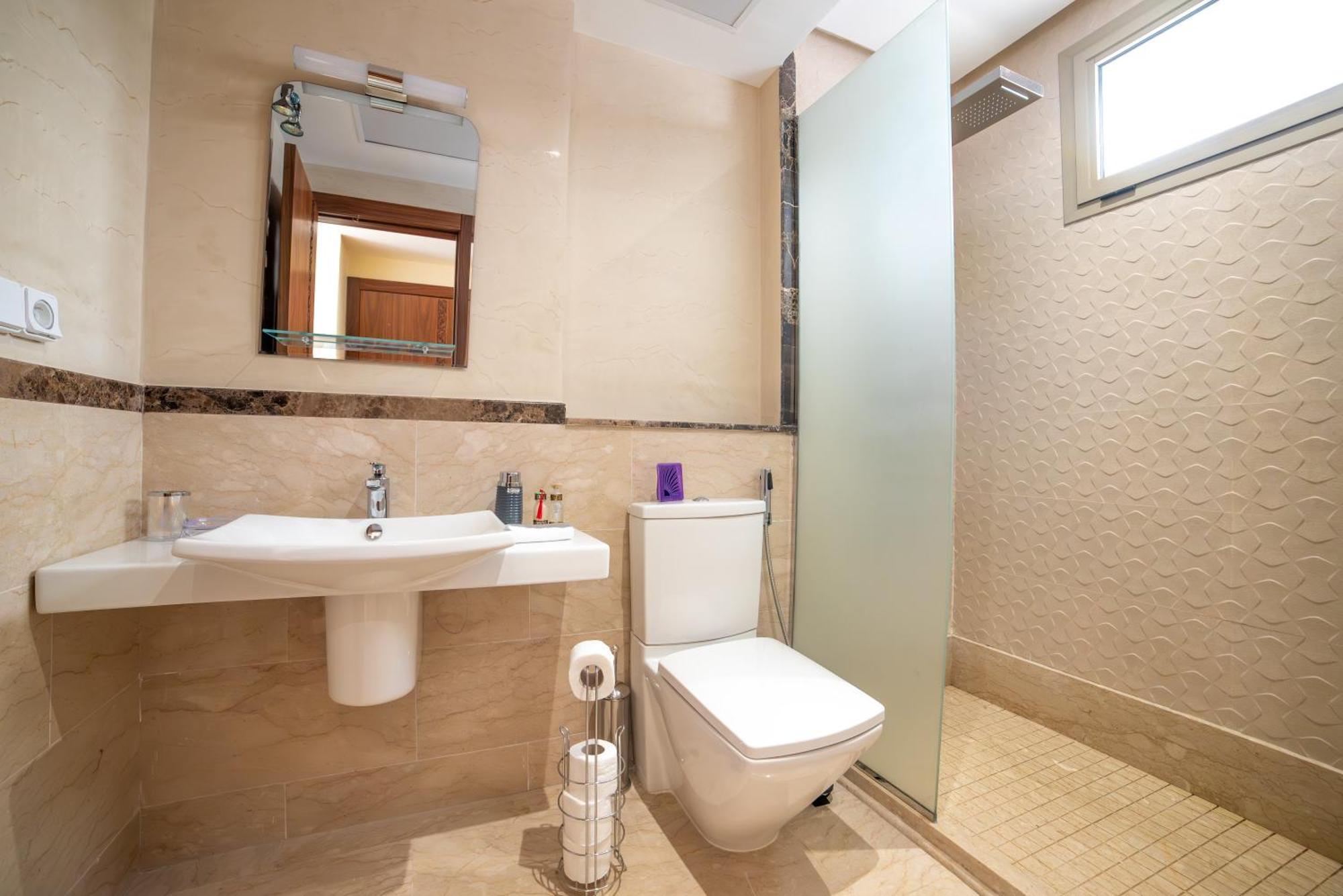 Luxury Seafront Apartment 101Sqm With Wi-Fi And Parking Агадир Екстериор снимка